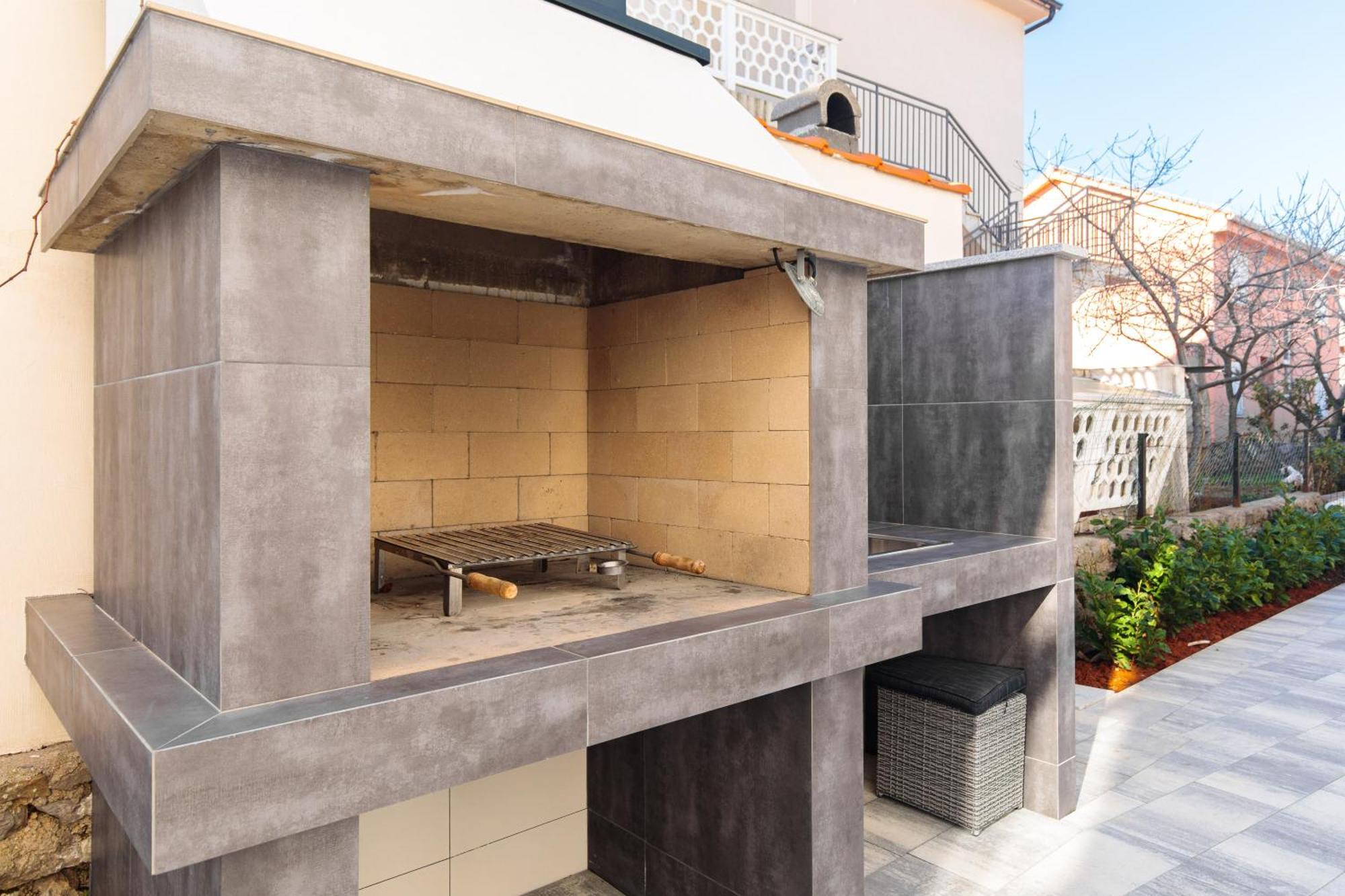 Luxart Gallery Krk Apartman
